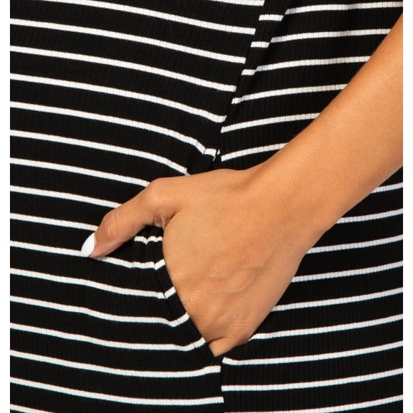 Striped Pinkwish maternity dress - Picture 2 of 3